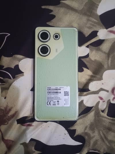 Tecno CAMON 20
