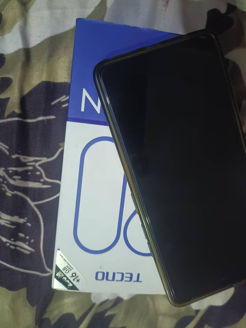 Tecno CAMON 20 2