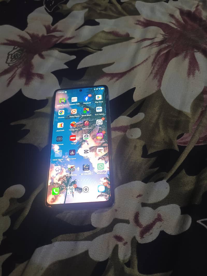 Tecno CAMON 20 9