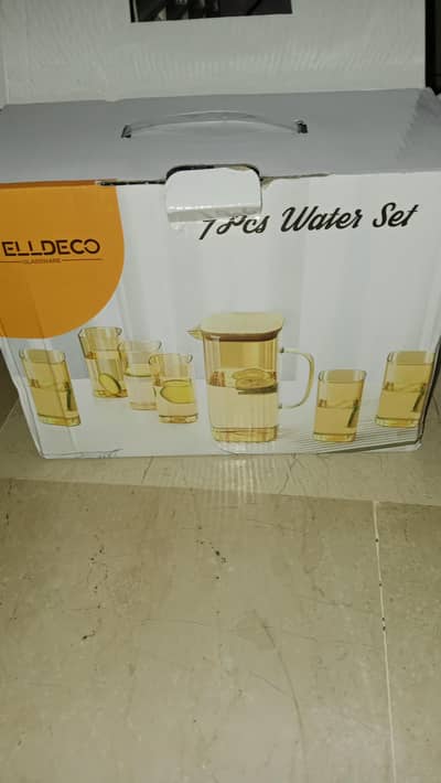 JUG GLASS SET