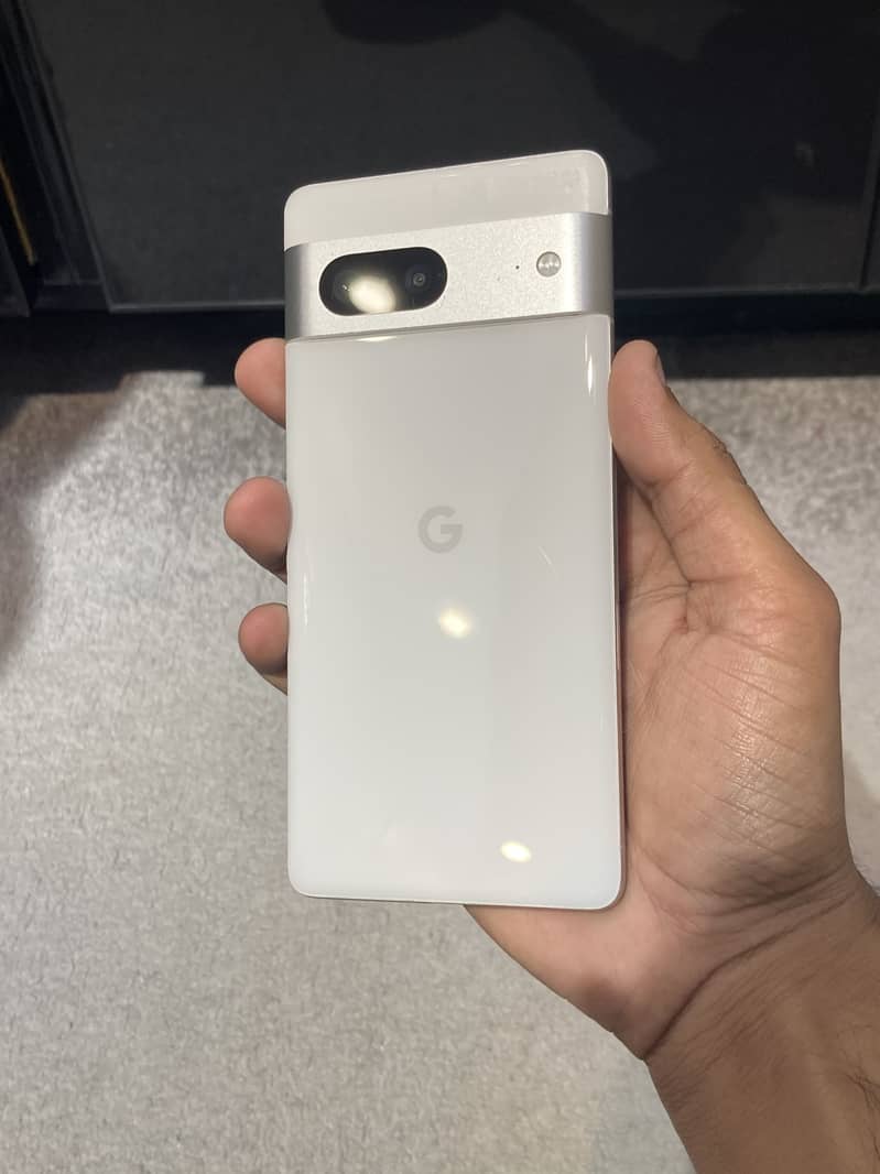 Google Pixel 7 3