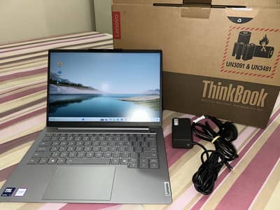 Lenovo ThinkBook 14 G8 IAL Core Ultra 7 255 | 8 GB RAM | 512SSD