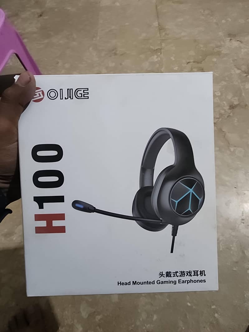 Gaming headphone with RGB light - Computer Components - 1120844317