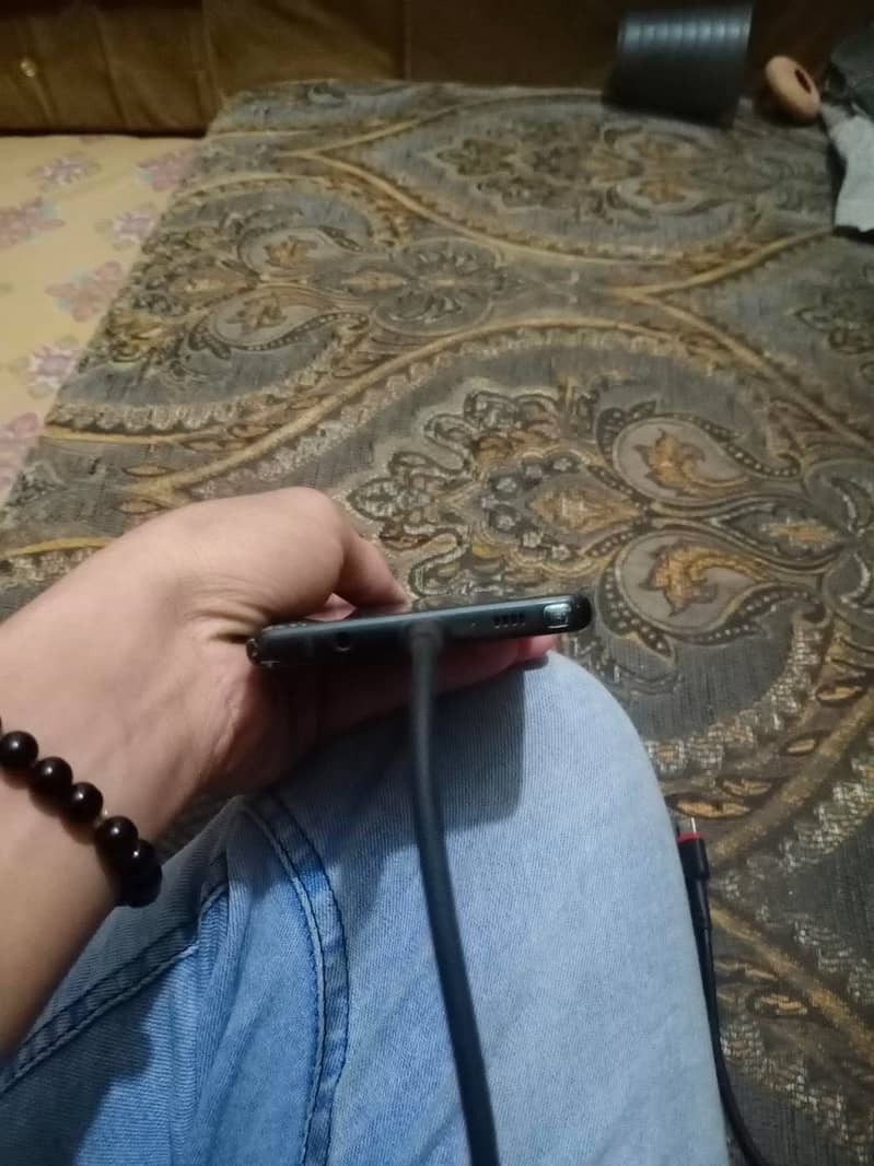 Samsung Mobile Note 9 3