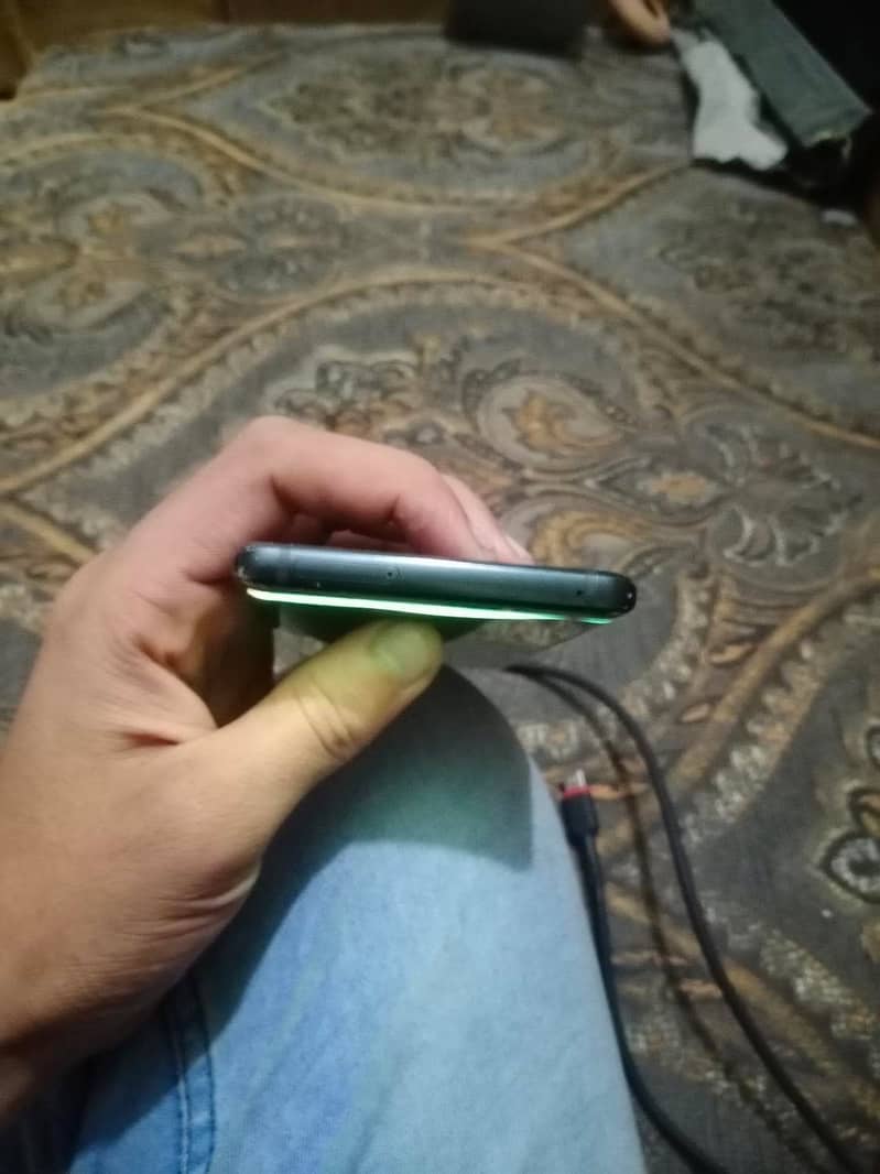 Samsung Mobile Note 9 4