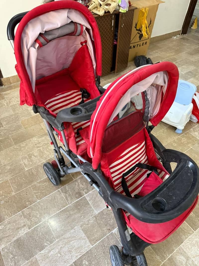 Twins pram (used once only) - Prams & Walkers - 1120844403