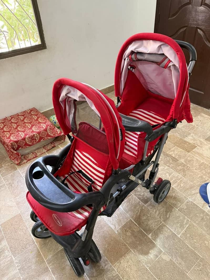 Twins pram (used once only) - Prams & Walkers - 1120844403