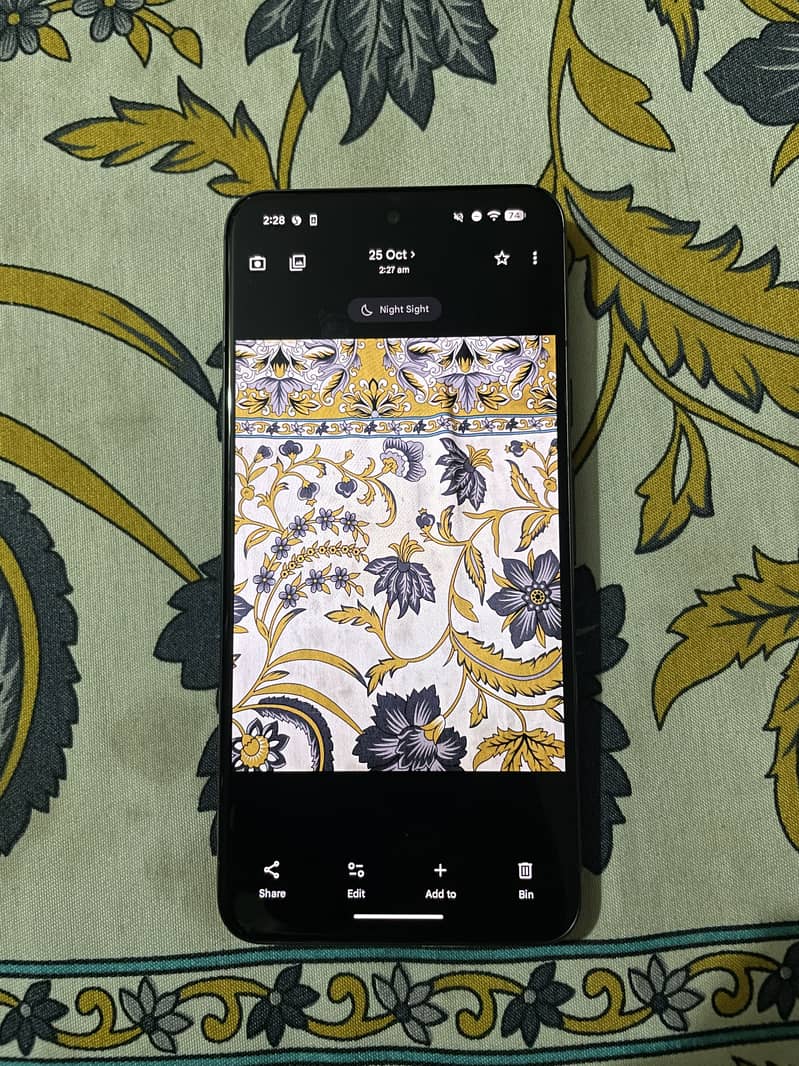 Google Pixel 8 4