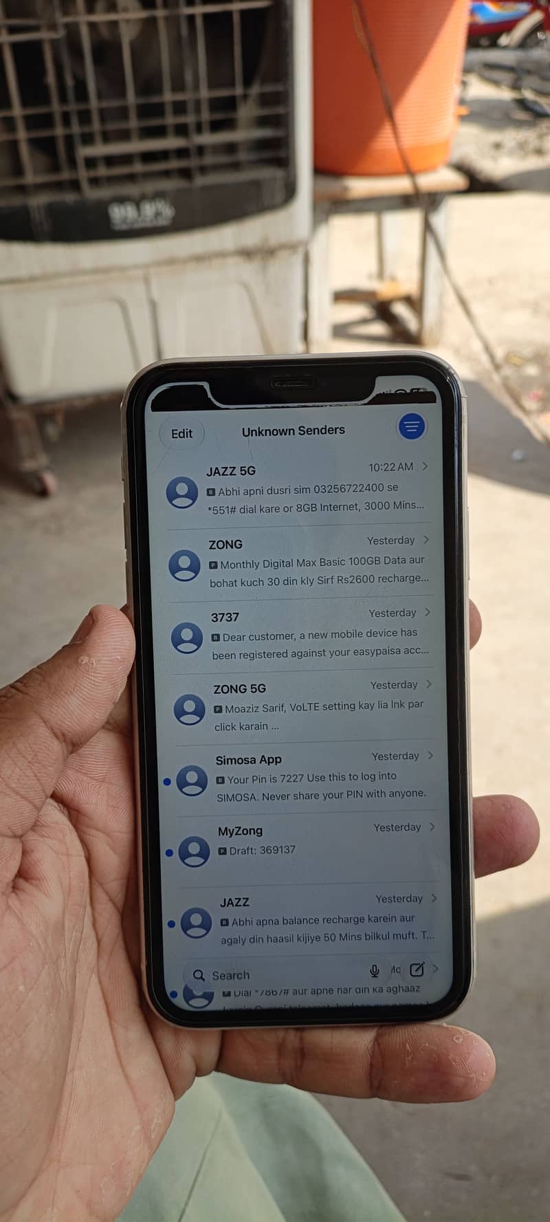 Apple iPhone 11 5