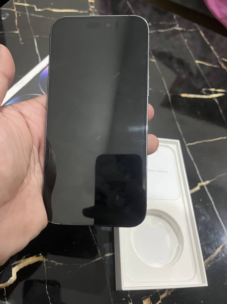Apple iPhone 14 Pro Max 6