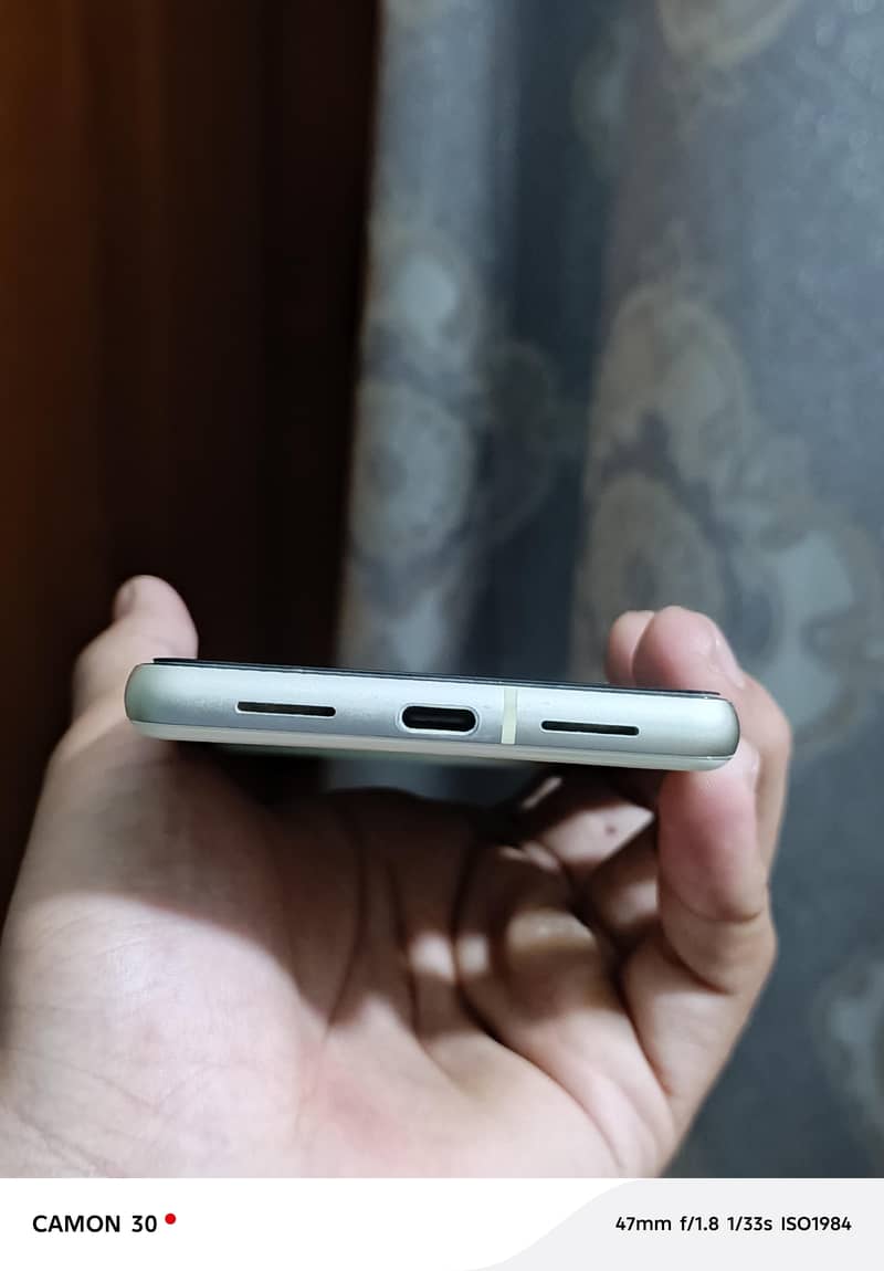 Google Pixel 7 5