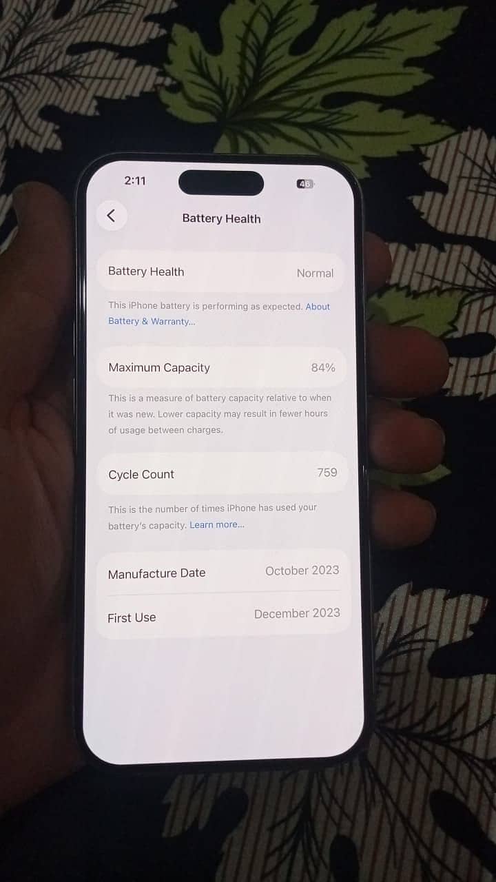 Apple iPhone 15 Pro 4