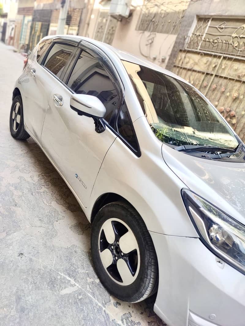 Nissan Note E Power 2019 2