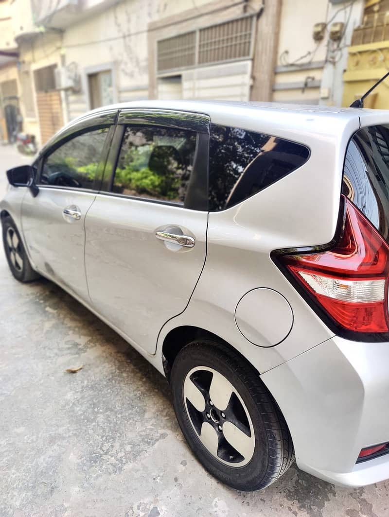Nissan Note E Power 2019 4