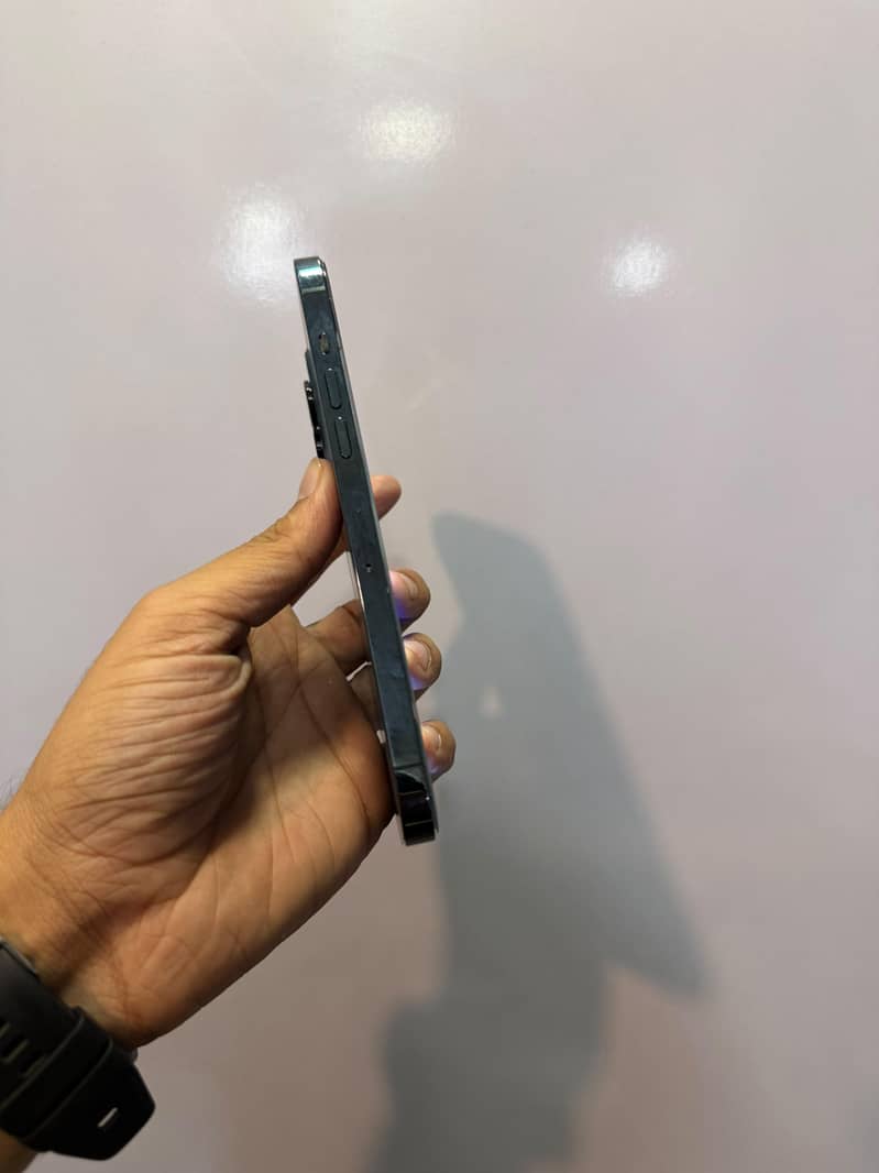 IPhone 13 Pro 5