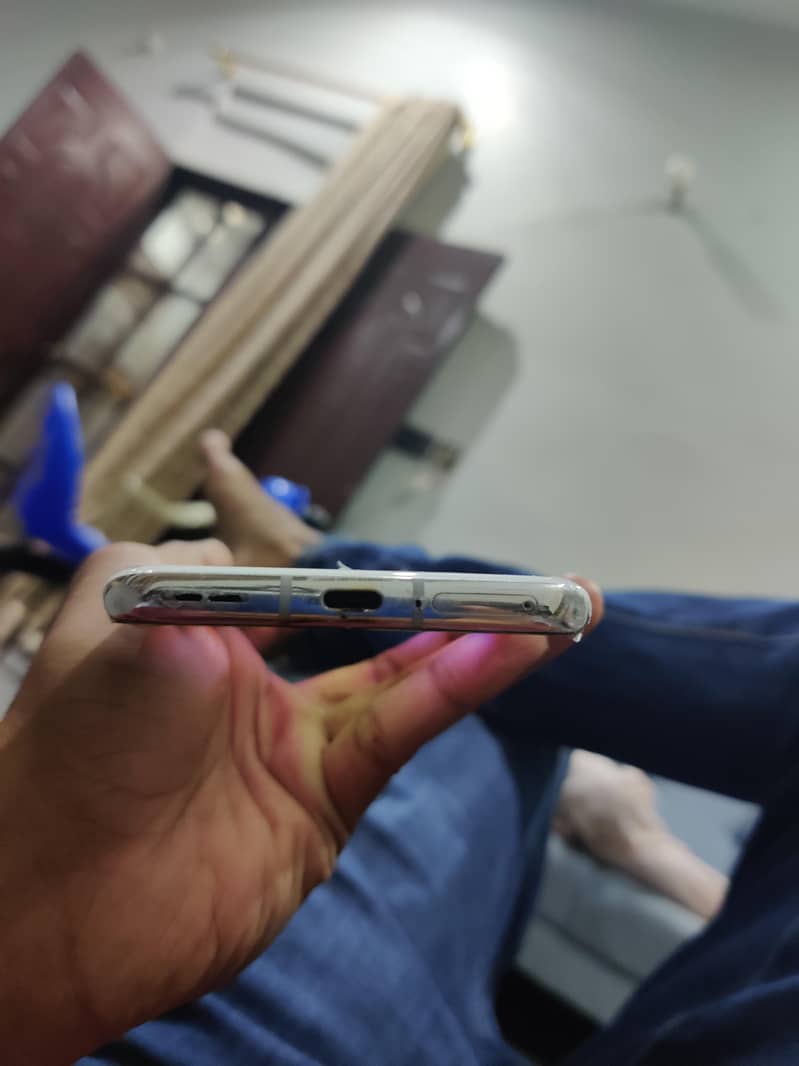 One Plus 10 Pro 1
