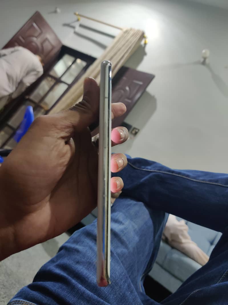 One Plus 10 Pro 5