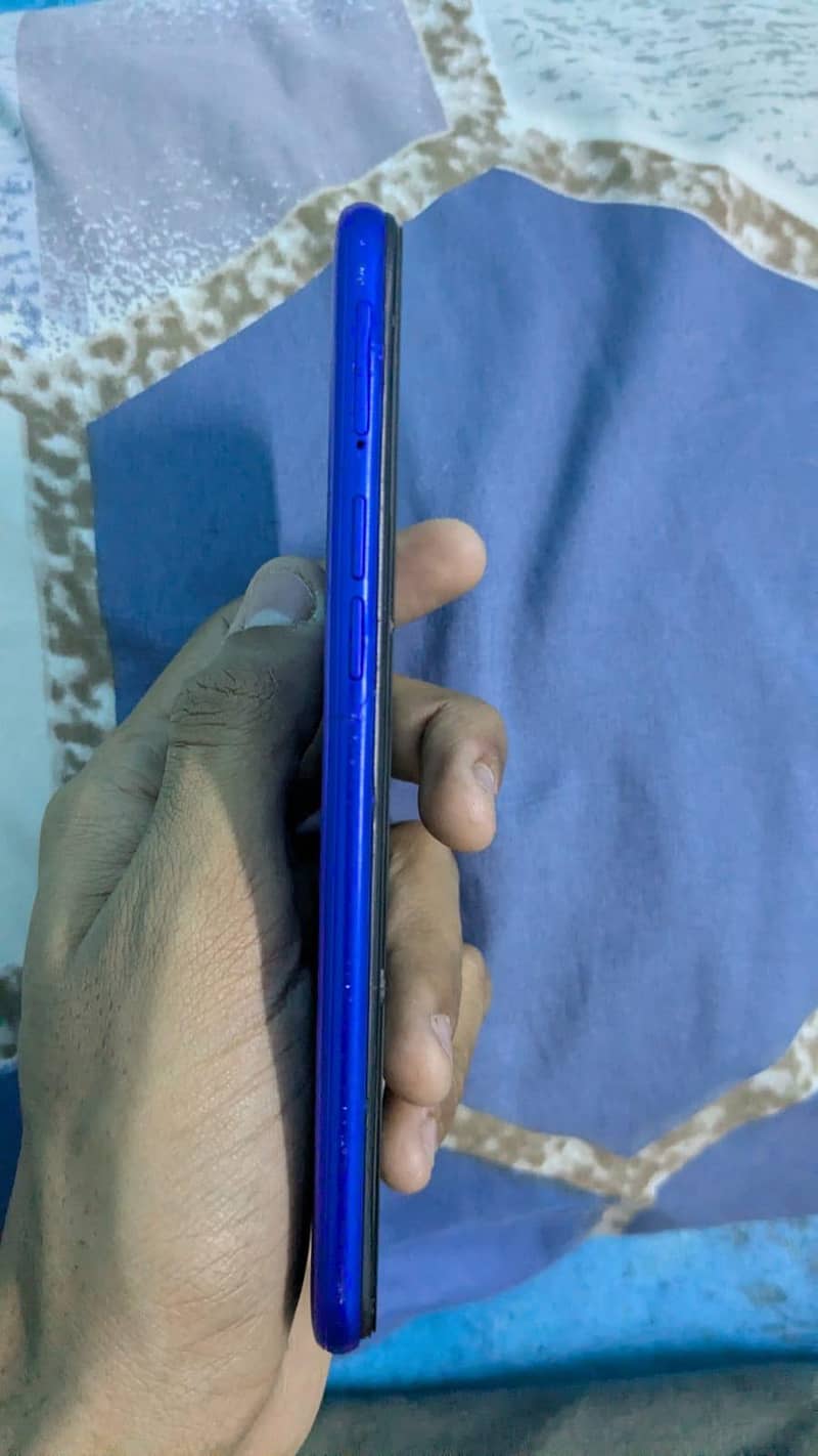 Realme C2 3