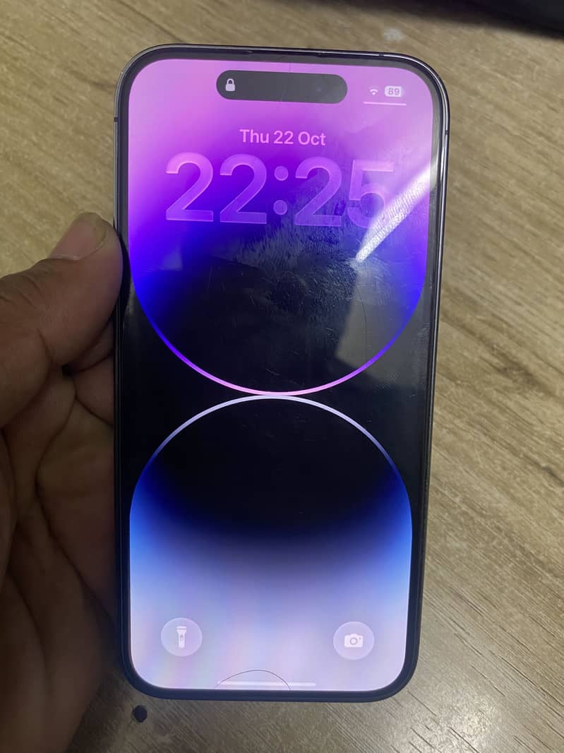 Apple iPhone 14 Pro 1