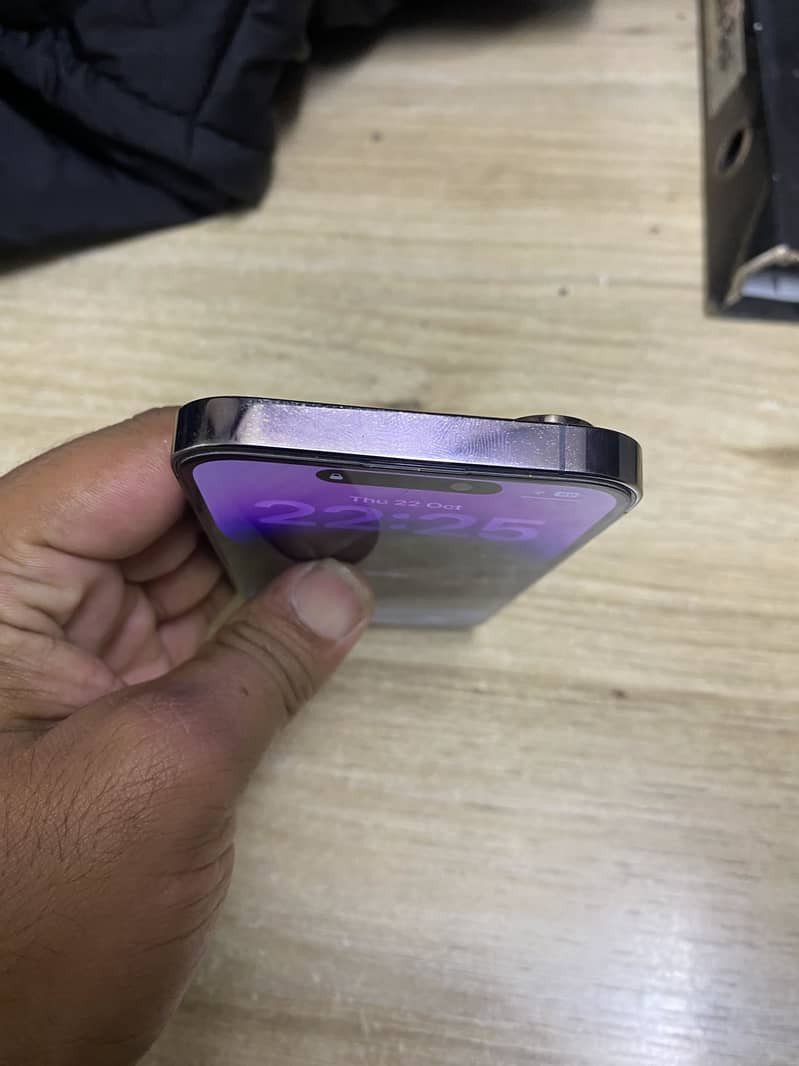 Apple iPhone 14 Pro 4