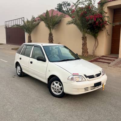 SUZUKI CULTUS 2017