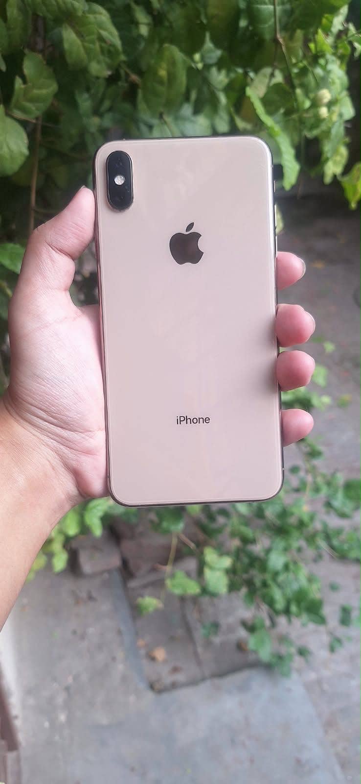 Apple iPhone XS Max 0