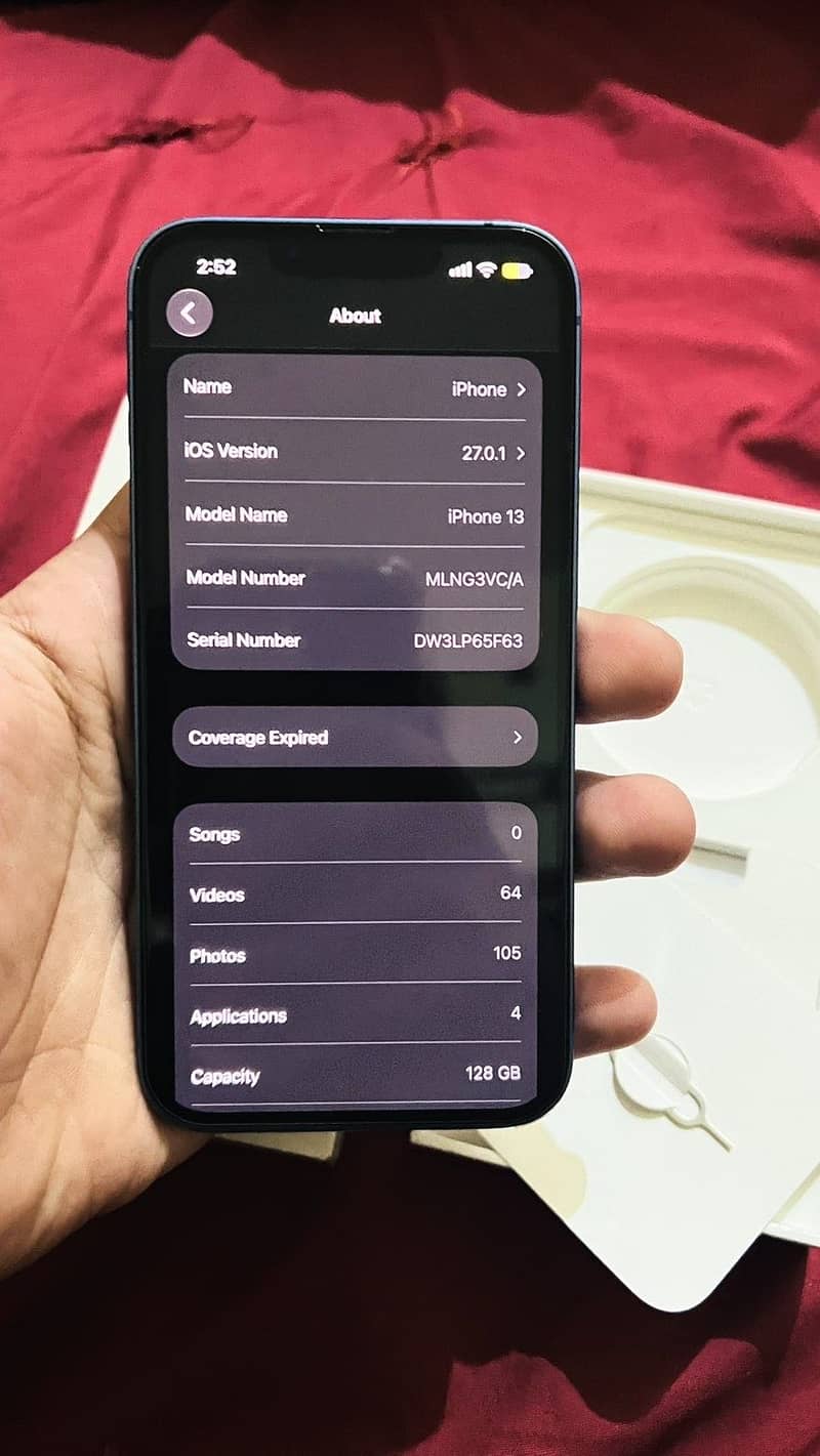 Apple iPhone 13 4