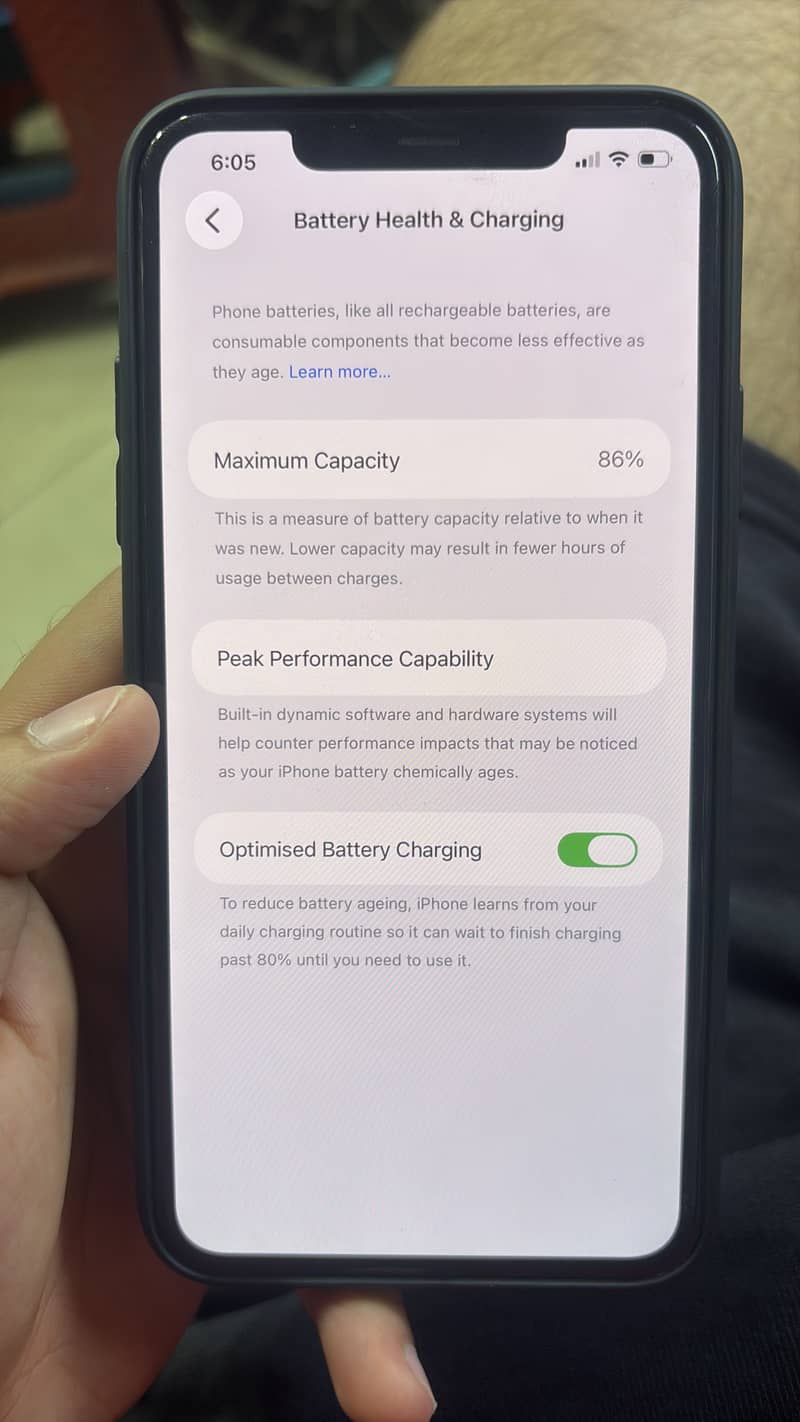 Apple iPhone 11 Pro Max 4