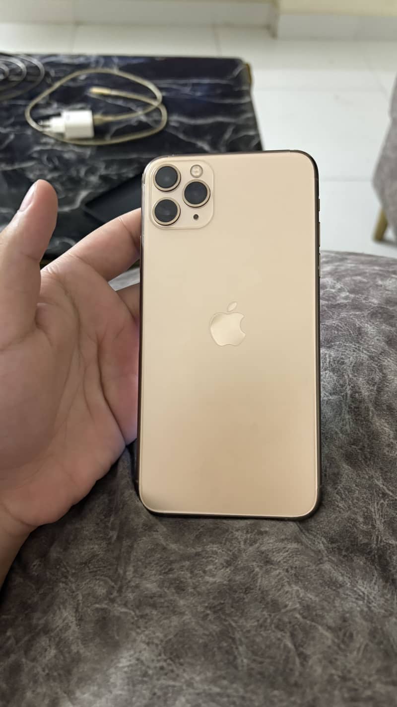 Apple iPhone 11 Pro Max 5