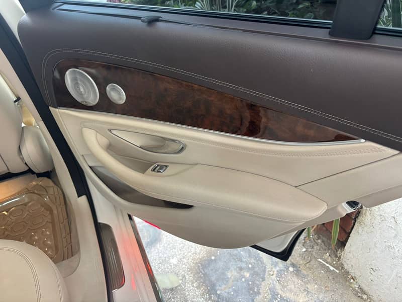 Mercedes E Class 2020 10
