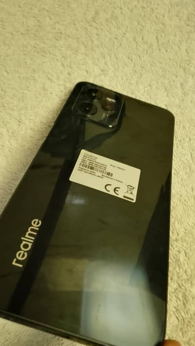 Realme C35