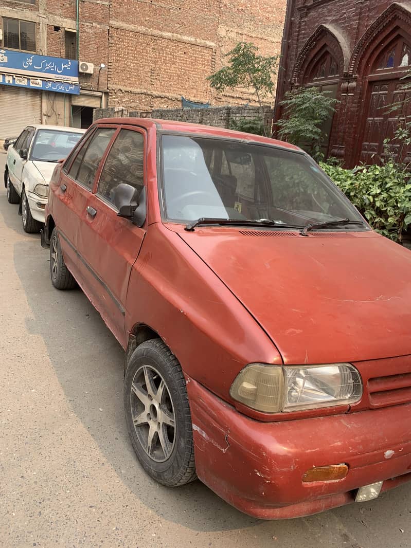 KIA Classic 2000 4
