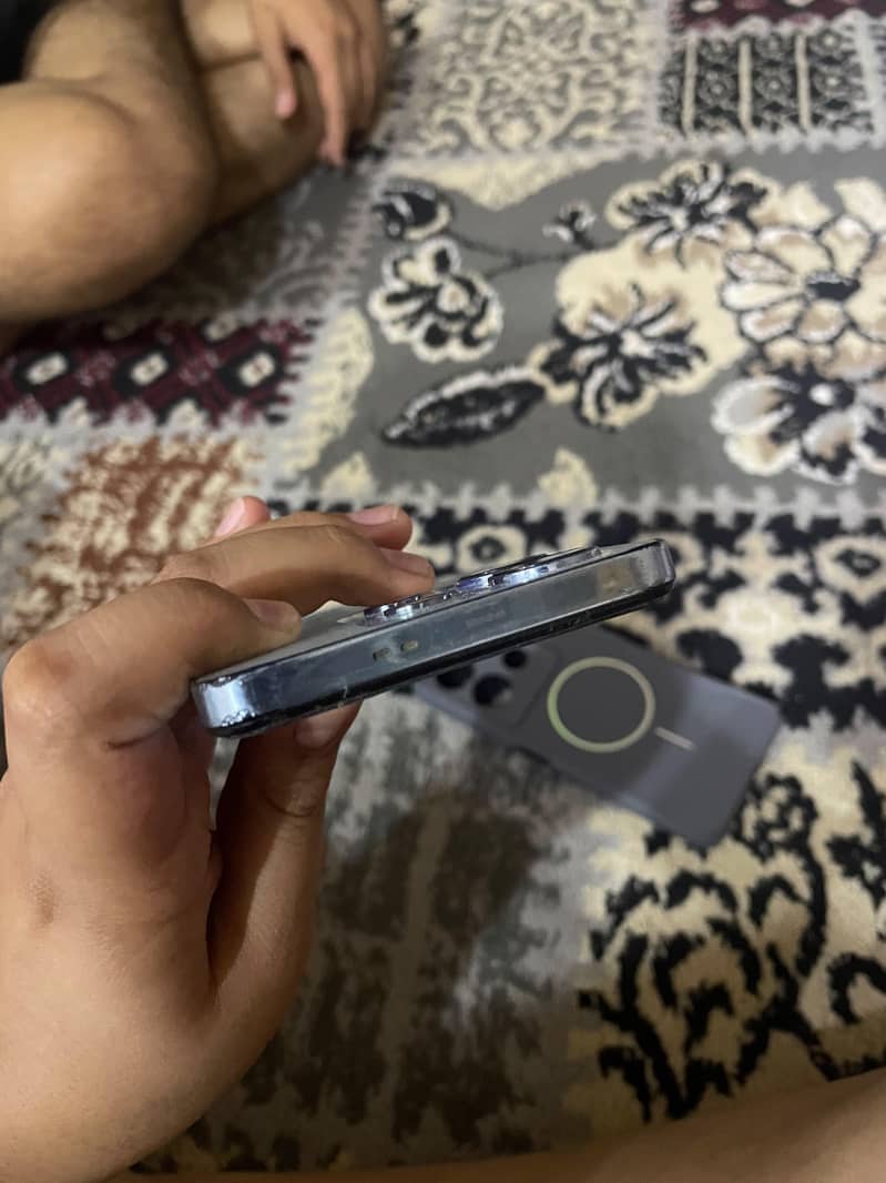 Infinix Note 30 6
