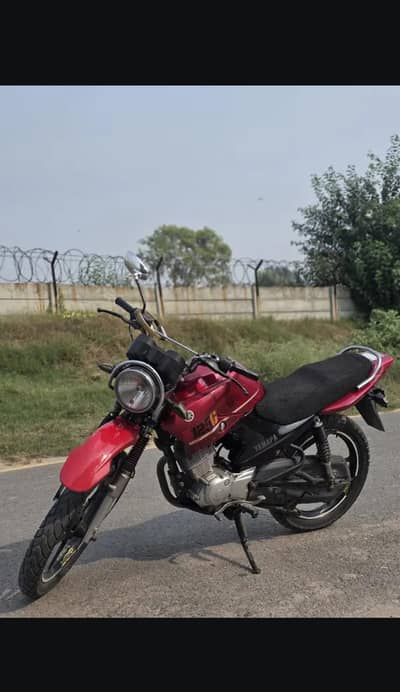 YAMAHA YBR 125G, total genuine