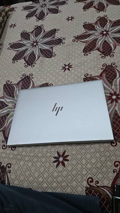 HP EliteBook 860 G11 | Business Class