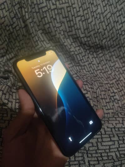 Apple iPhone XR