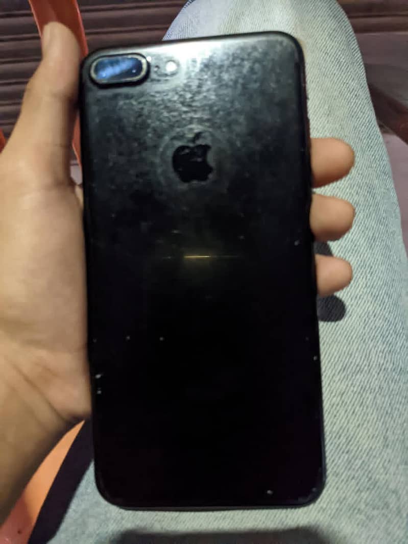 Apple iPhone 7 Plus 0