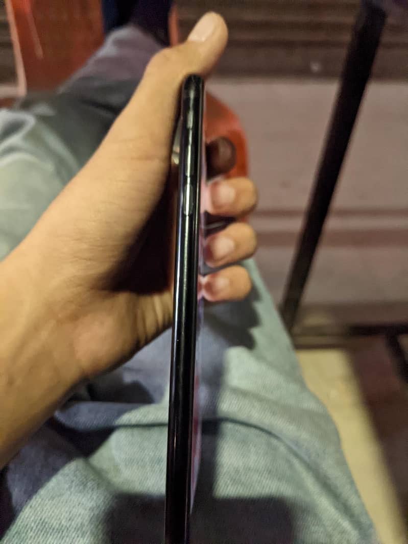 Apple iPhone 7 Plus 1