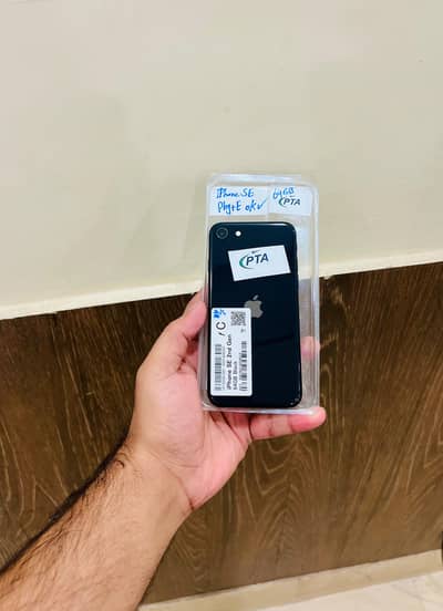 Apple iPhone SE