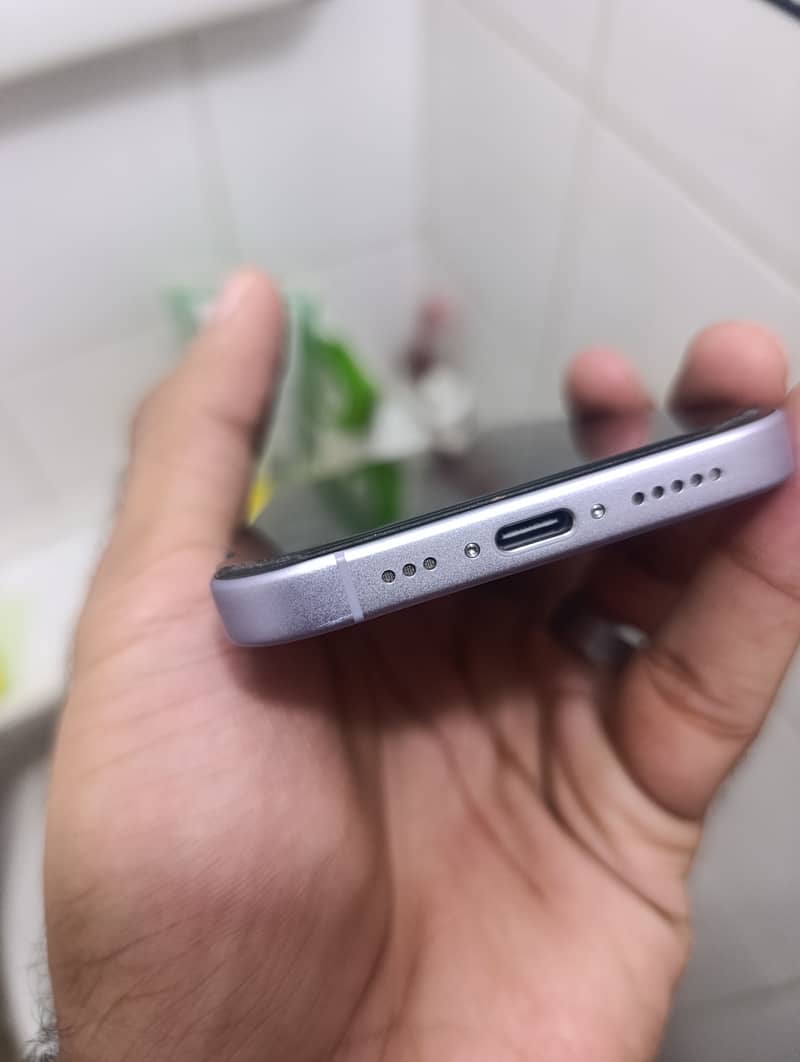 Apple iPhone 17 JV 10/10 condition 7