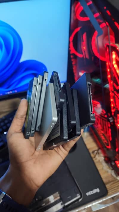 128gb ssds avaiable all brands sandisk,samsung,micron,