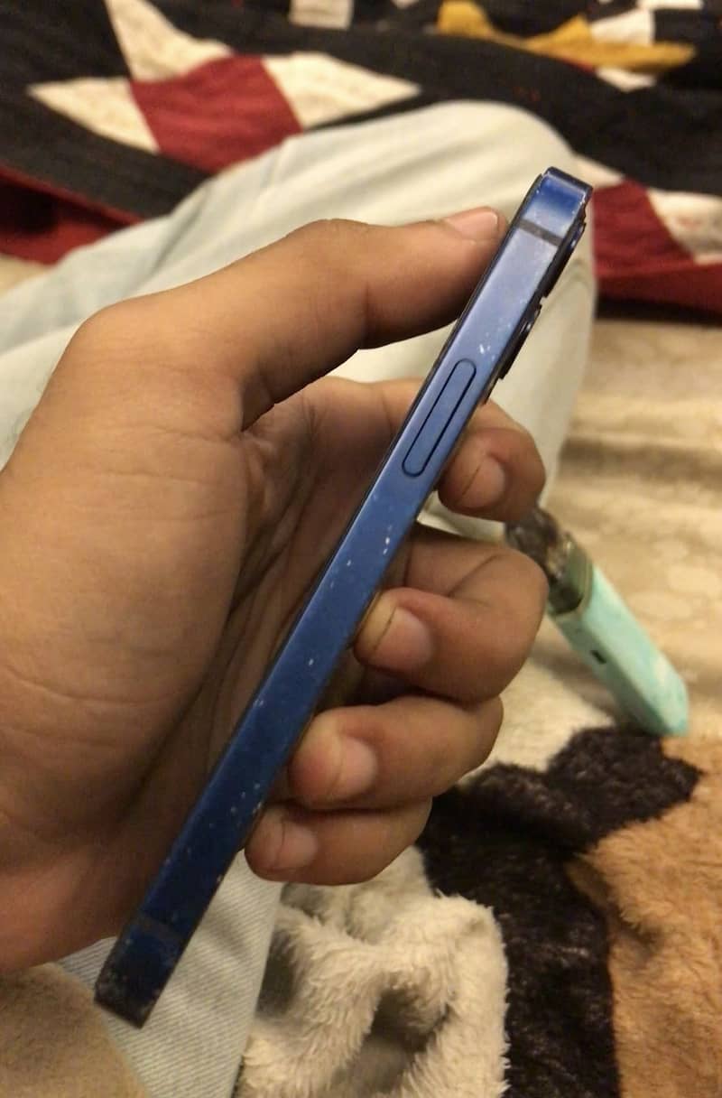 Apple iPhone 12 mini 2