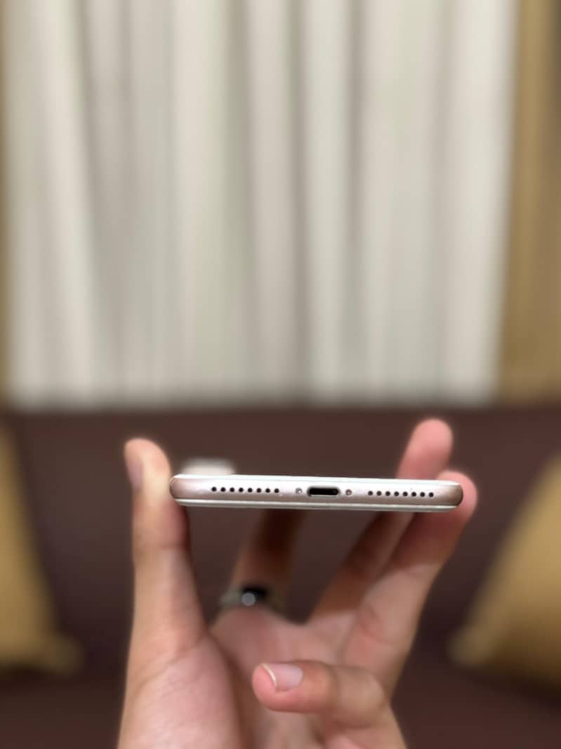 Apple iPhone 7 Plus pta 2
