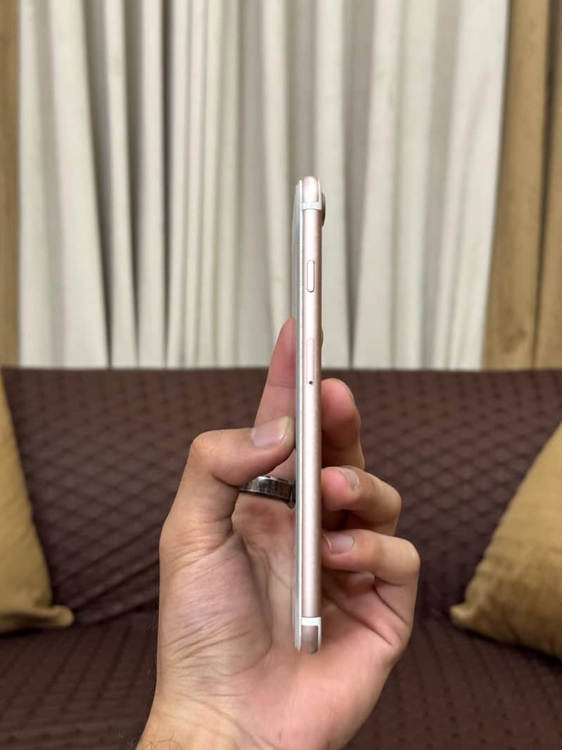 Apple iPhone 7 Plus pta 3