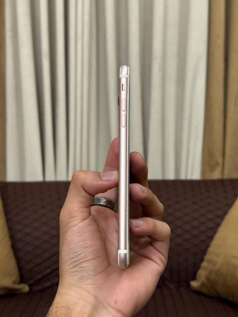 Apple iPhone 7 Plus pta 4