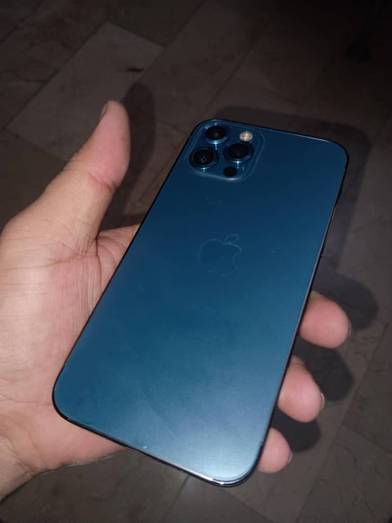Apple iPhone 12 Pro 0