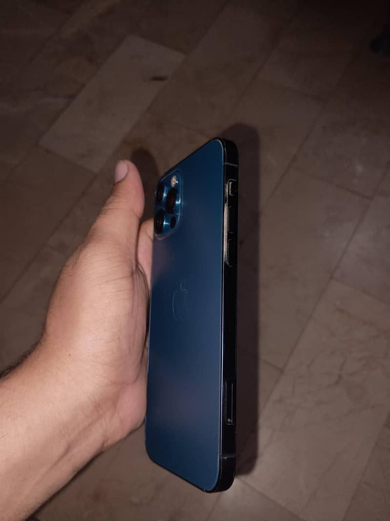 Apple iPhone 12 Pro 1