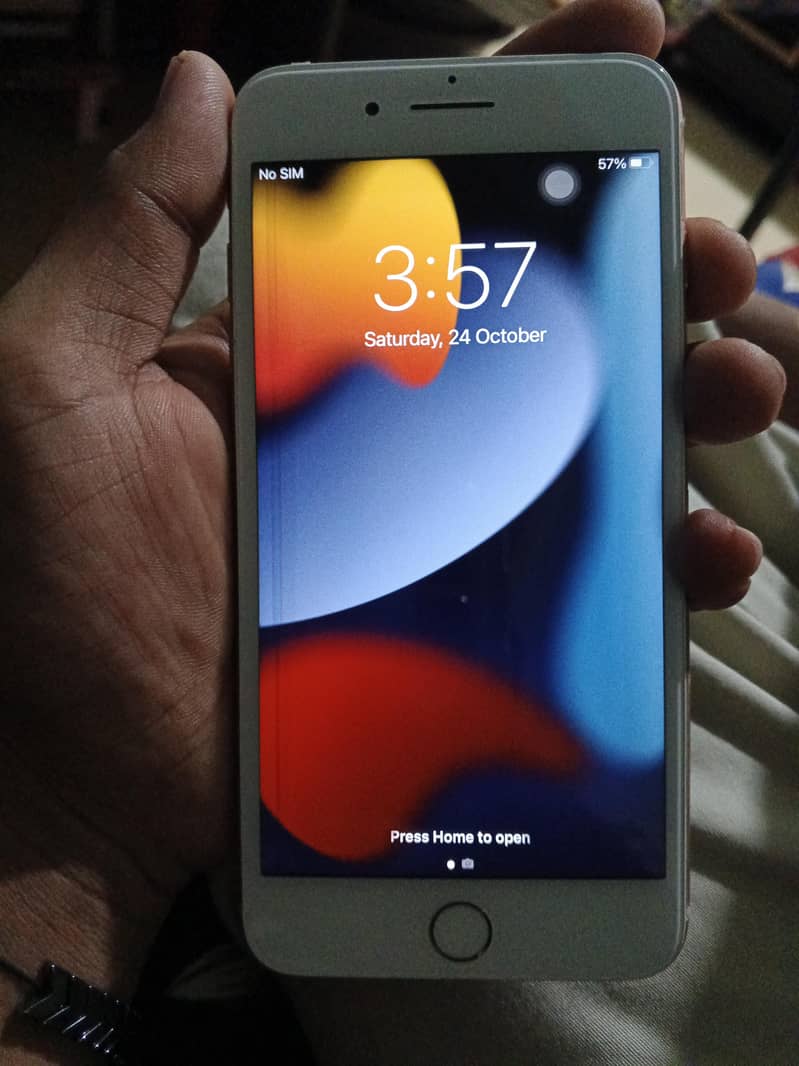 Apple iPhone 7 Plus 0