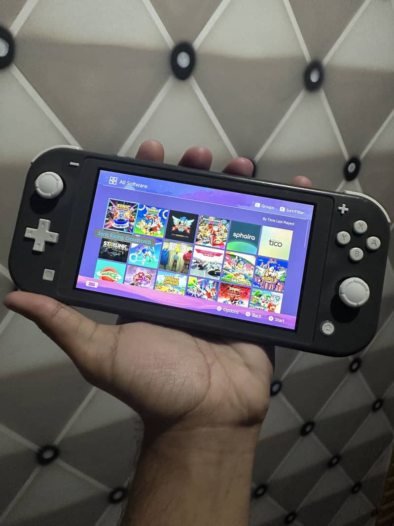 Nintendo Switch Lite [Jailbroken] 6