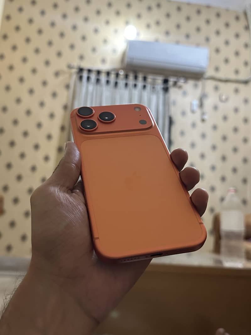 iPhone 17 Pro Max 0